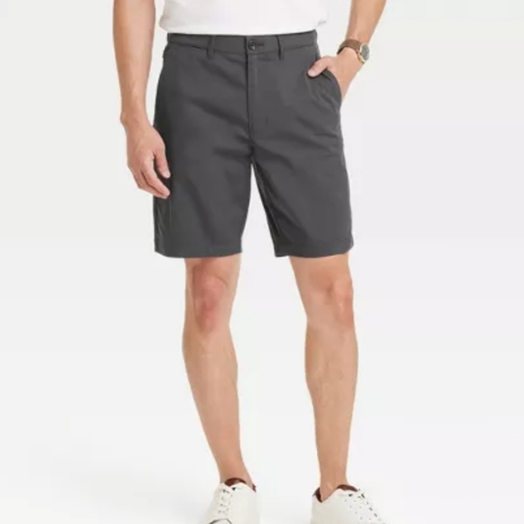 Goodfellow & Co Men's Charcoal 9" Flat Front Tech Chino Shorts Size Men's 38 NEW - Picture 1 of 12